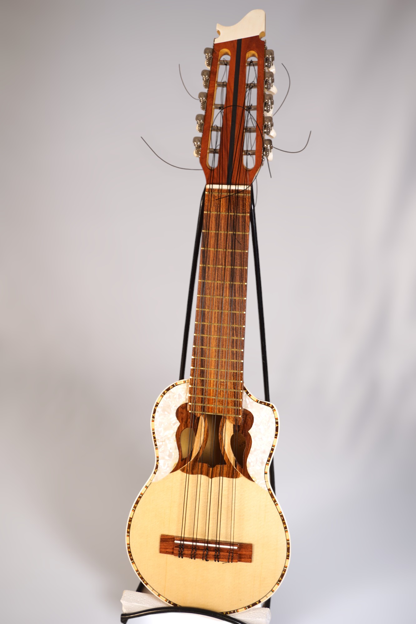 charango da studio 01 front