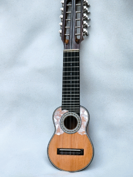 Walaycho soprano charango by Roberto Juri, cedar top, front view